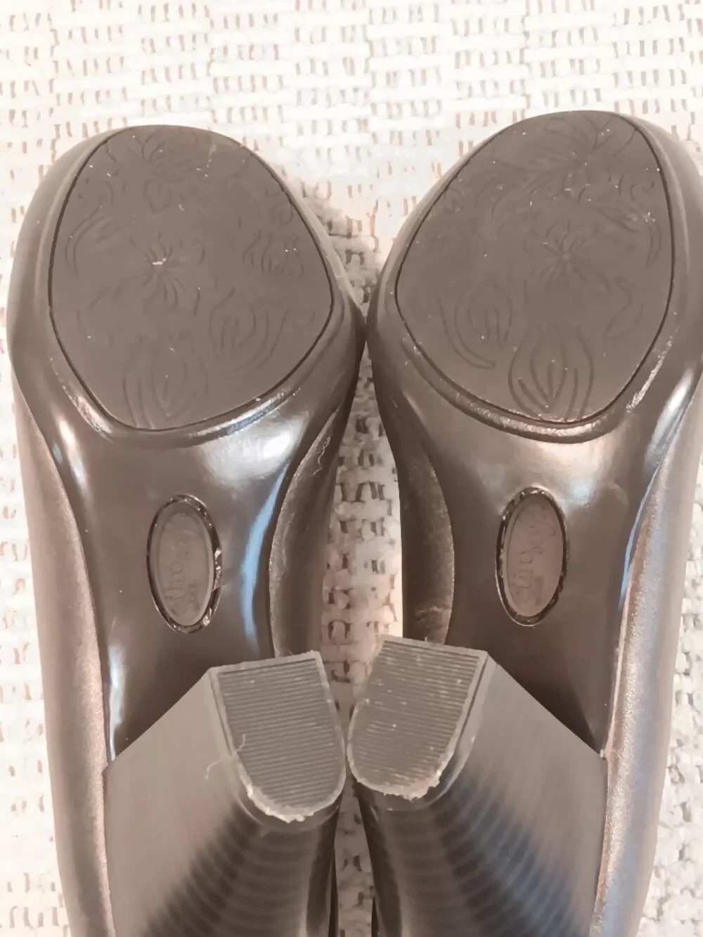 Eurosoft by Sofft 'Randi' Women's Leather Bronze Metallic Pumps sz 8 Medium